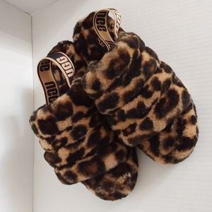 UGG slippers Women's Size 9 Color Animal Print